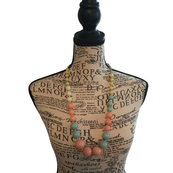 Retro Pastel Gumball Style Graduated Necklace 36" Spring Colorful Fun - Picture 1 of 9